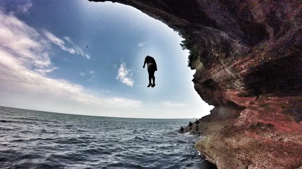 Small Group Private Coasteering Geopark Tour in Torquay, Devon, photo 3