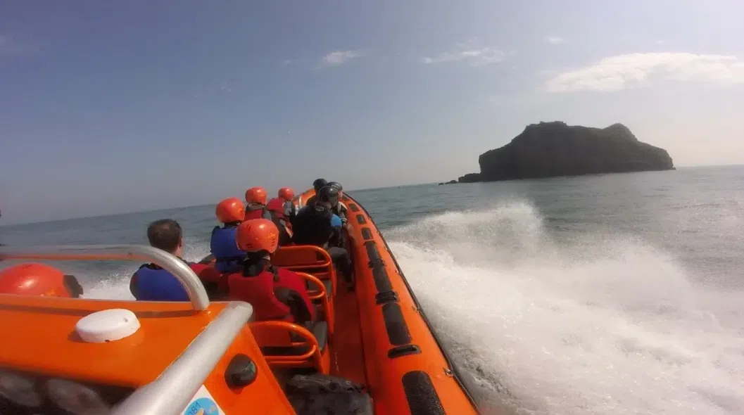 Powerboat Safari and Coasteering Adventure in Torquay, photo 3