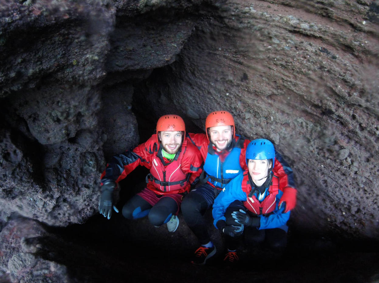 Small Group Private Coasteering Geopark Tour in Torquay, Devon, photo 4