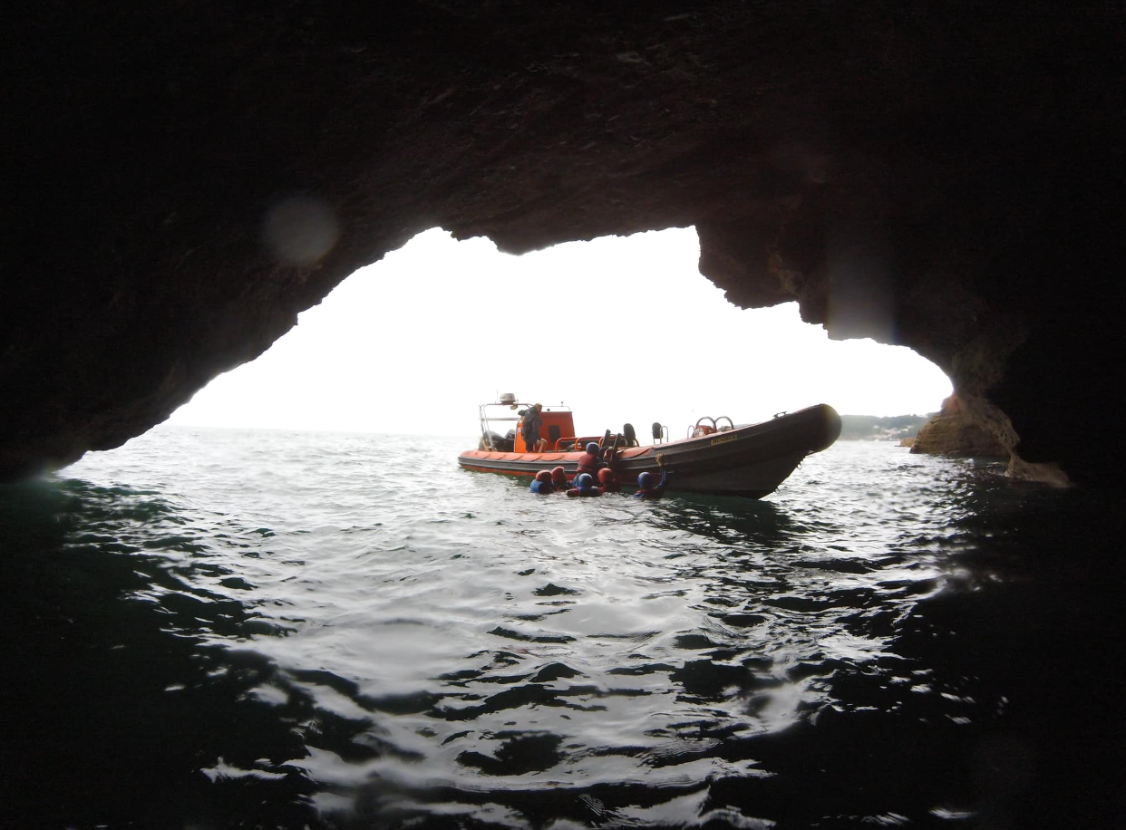 Powerboat Safari and Coasteering Adventure in Torquay gallery 4
