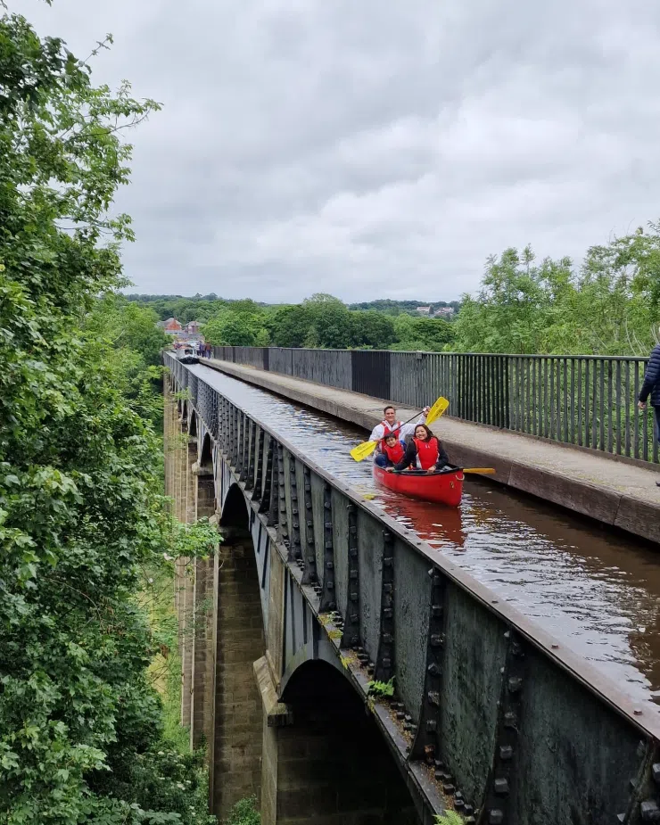 Full Day Canoe Hire on the River Dee, photo 3
