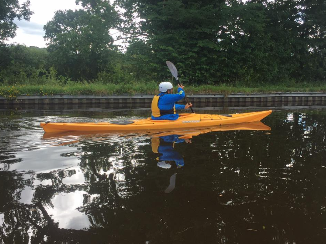 Kayak Aqueduct Cruise in Llangollen, North Wales, photo 2