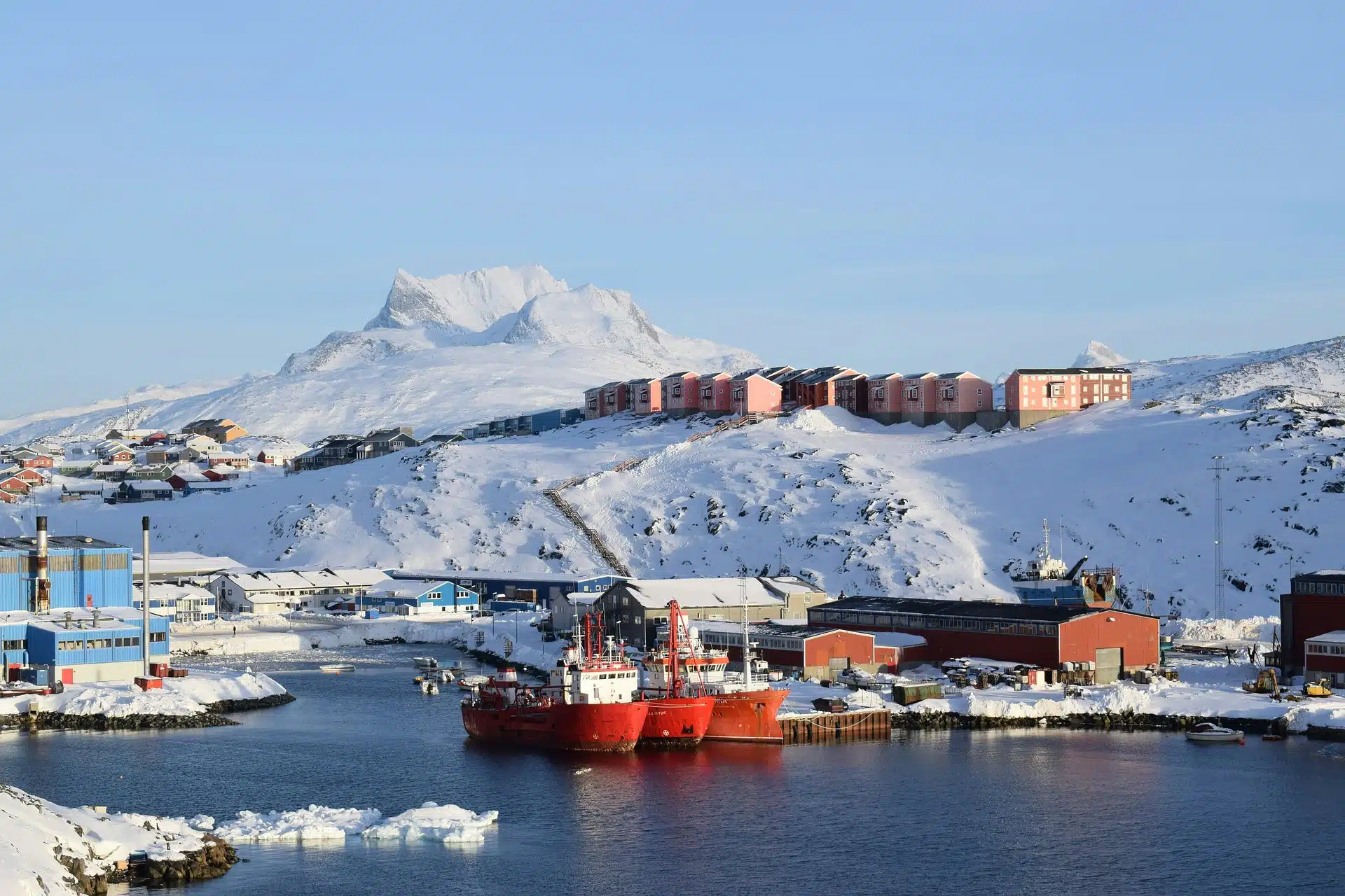 Sail the North West Passage: Join the Crew Building the World's First Net-Zero Yacht!, photo 4