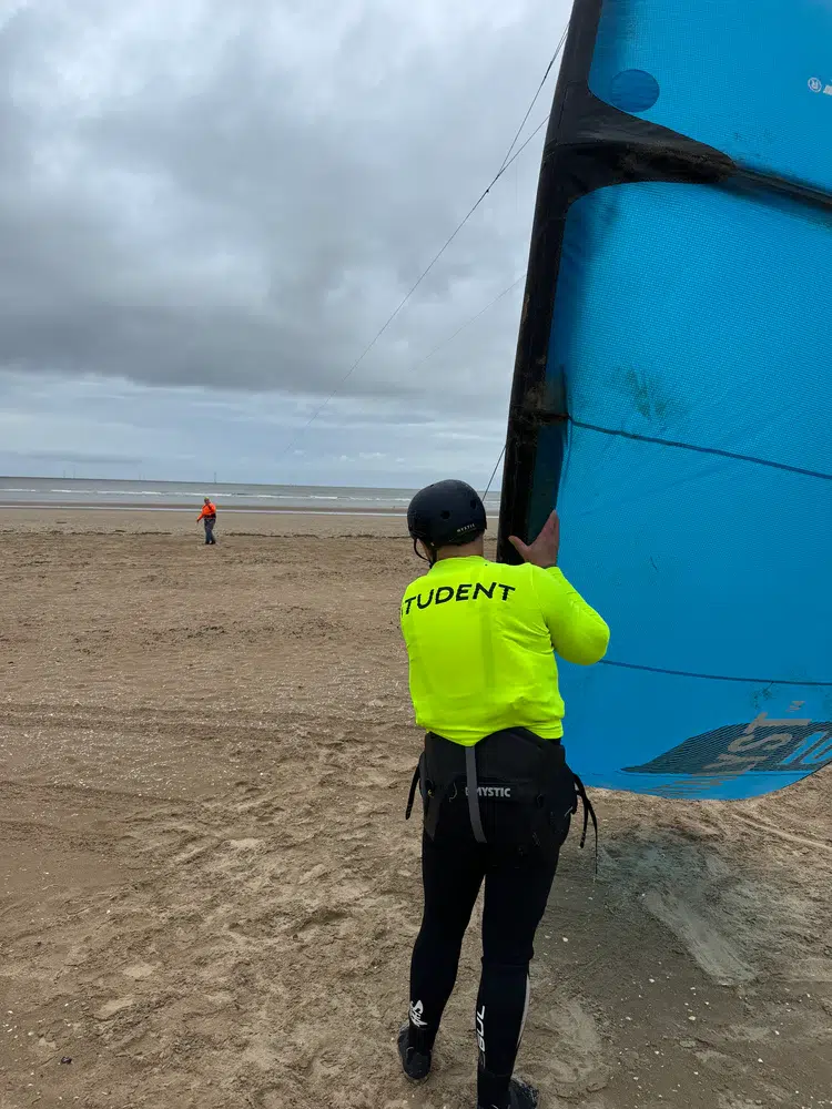 Kitesurfing Land-Based Lesson on Wallasey Beach, photo 5