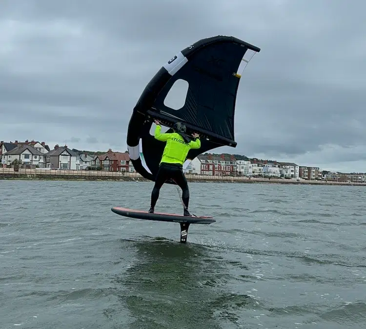 Private Wingfoiling Lesson in West Kirby, photo 5