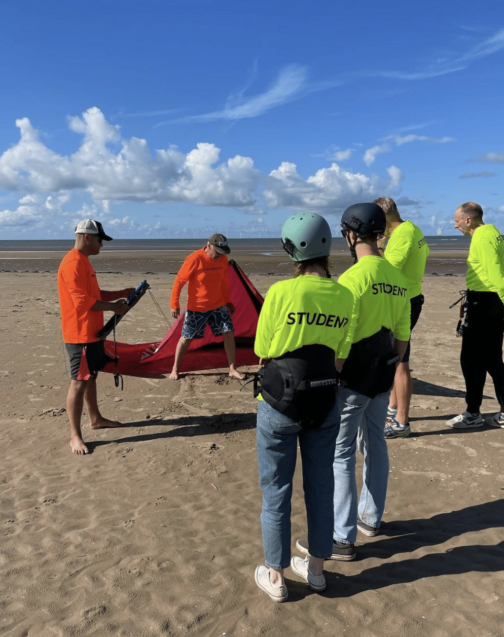 Kitesurfing Land-Based Lesson on Wallasey Beach, photo 4