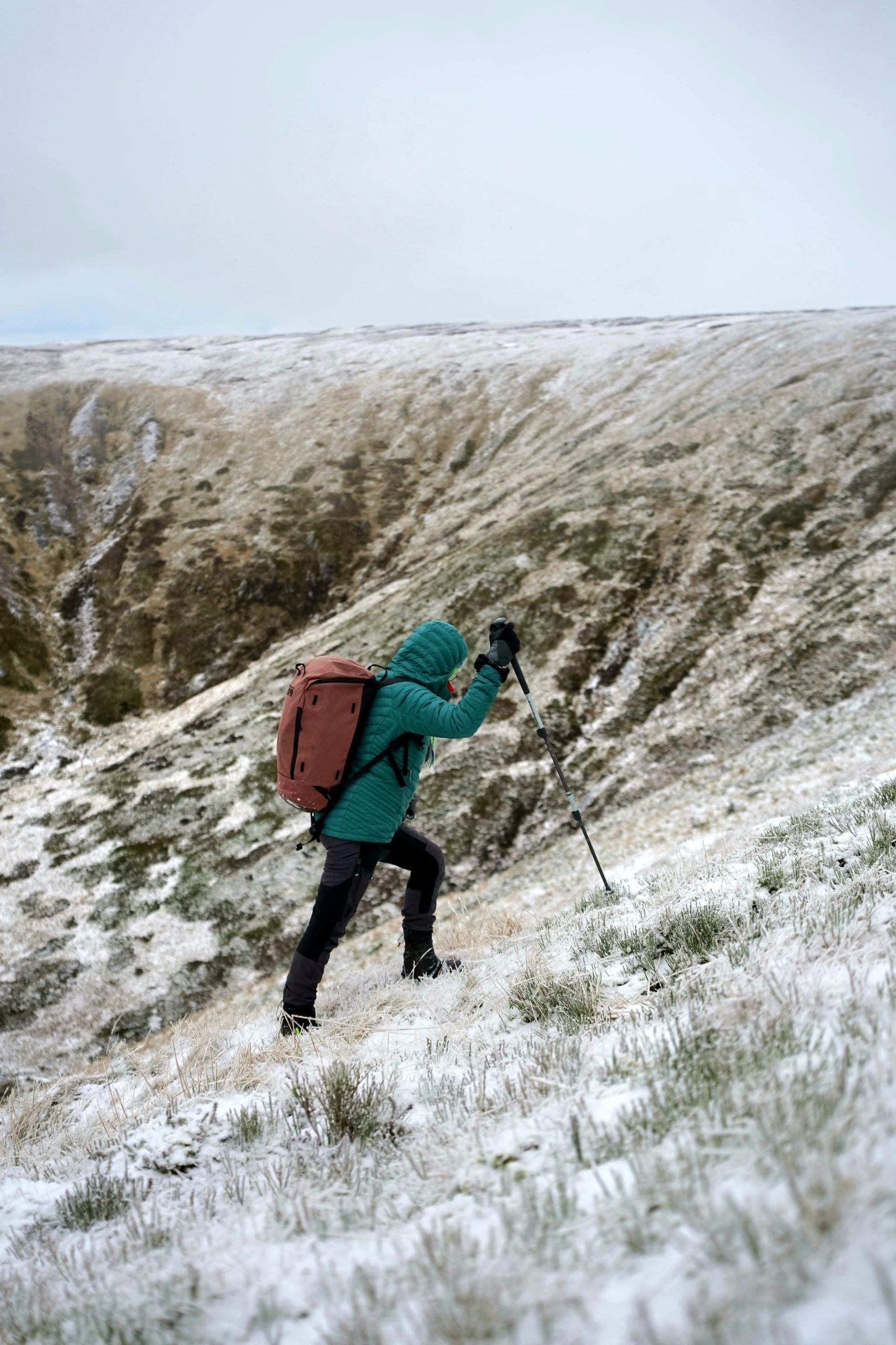 Private Three Cheviots Winter Waterfalls Hike gallery 4