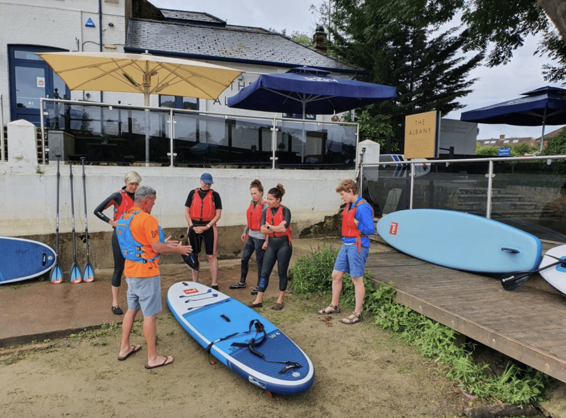 SUP Adventure Tour in Thames Ditton, photo 3