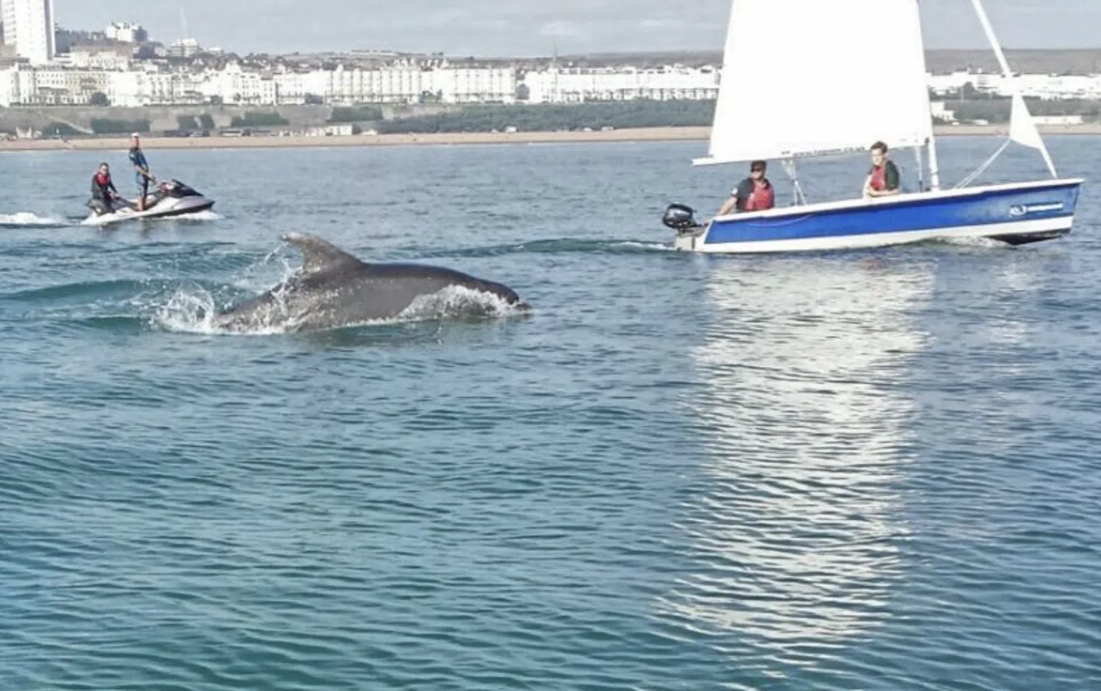 RYA Youth Sailing Stage 4 in Brighton - Coastal Sailing, photo 2