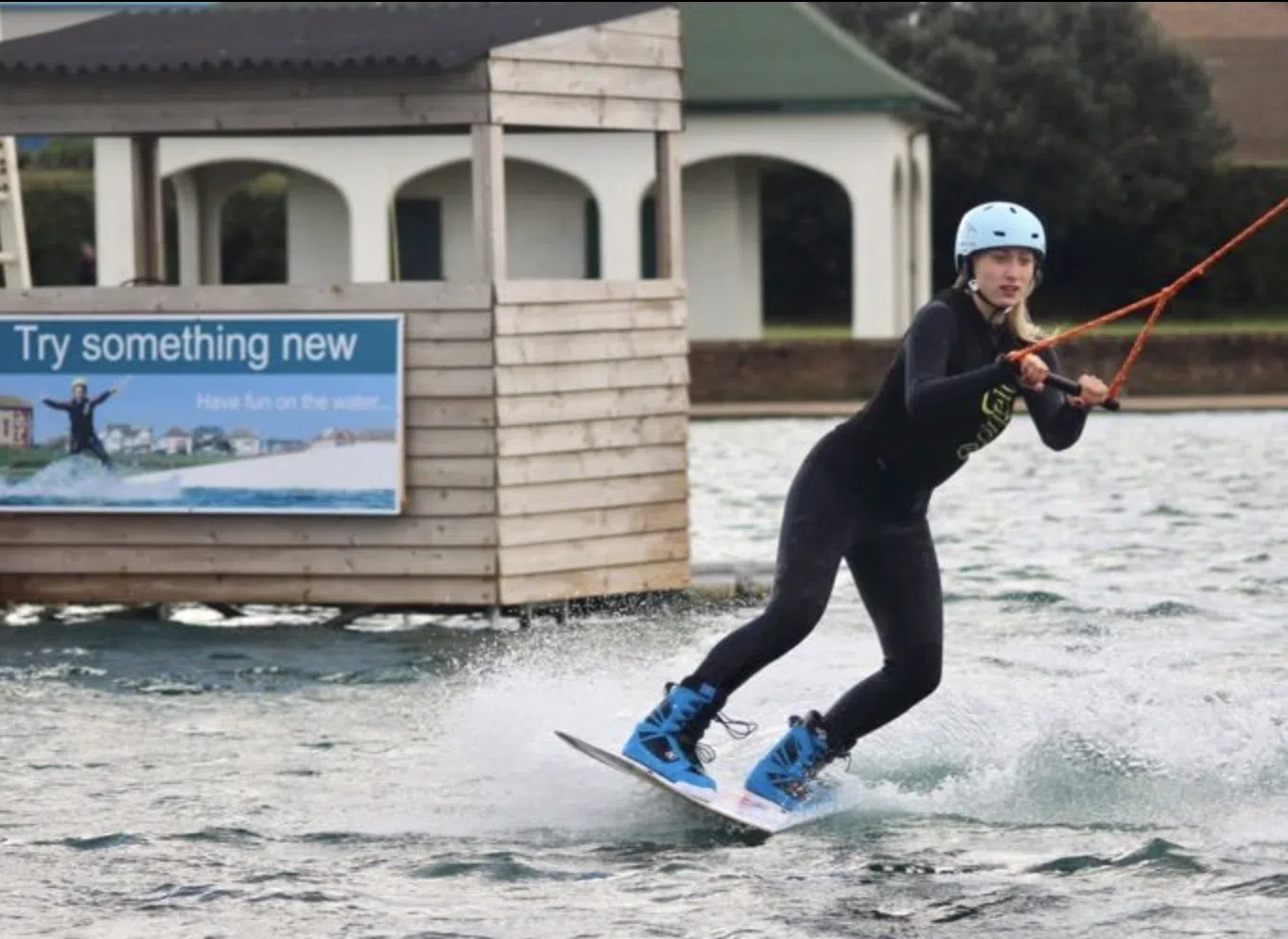 Improvers Wakeboarding Lesson in Hove, photo 2