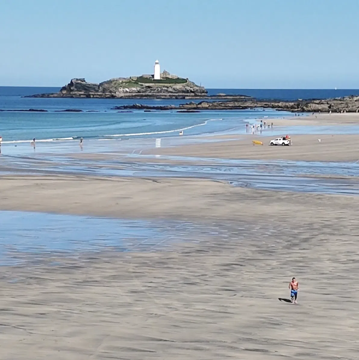 Surf, Train, Sleep, Repeat – Surf Holiday in Cornwall, photo 2