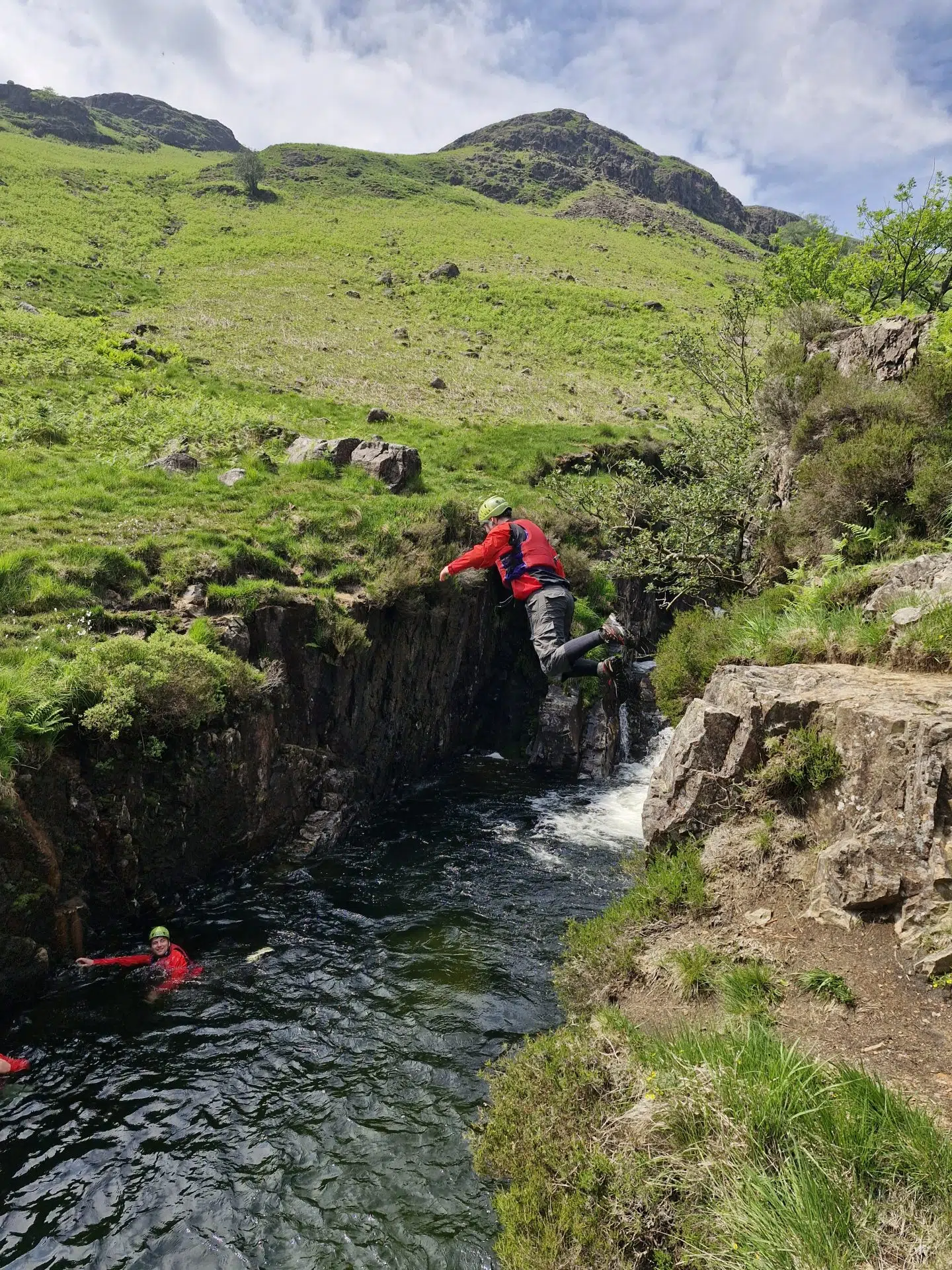 Take a Leap on The Esk, Lake District – Ghyll Scrambling, photo 4