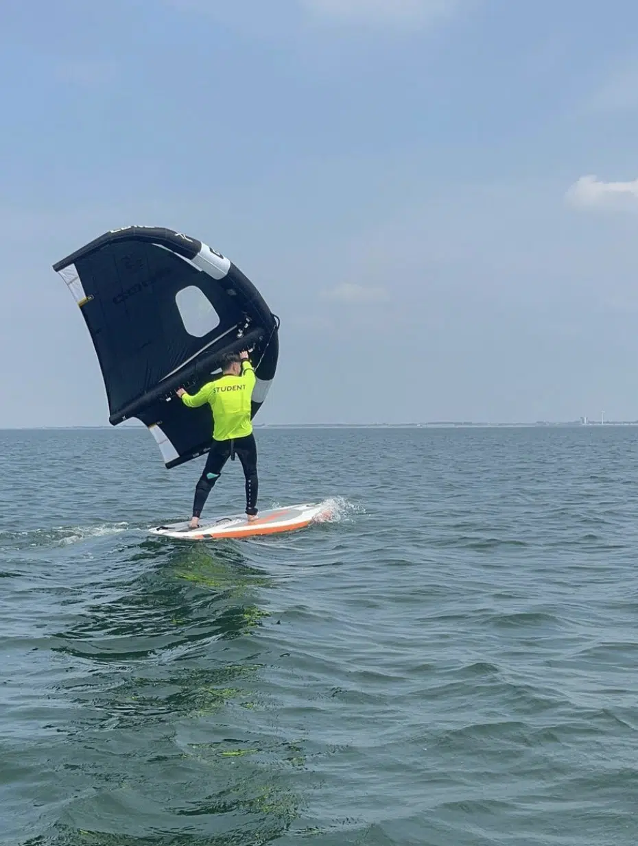 Private Wingfoiling Lesson in West Kirby, photo 2
