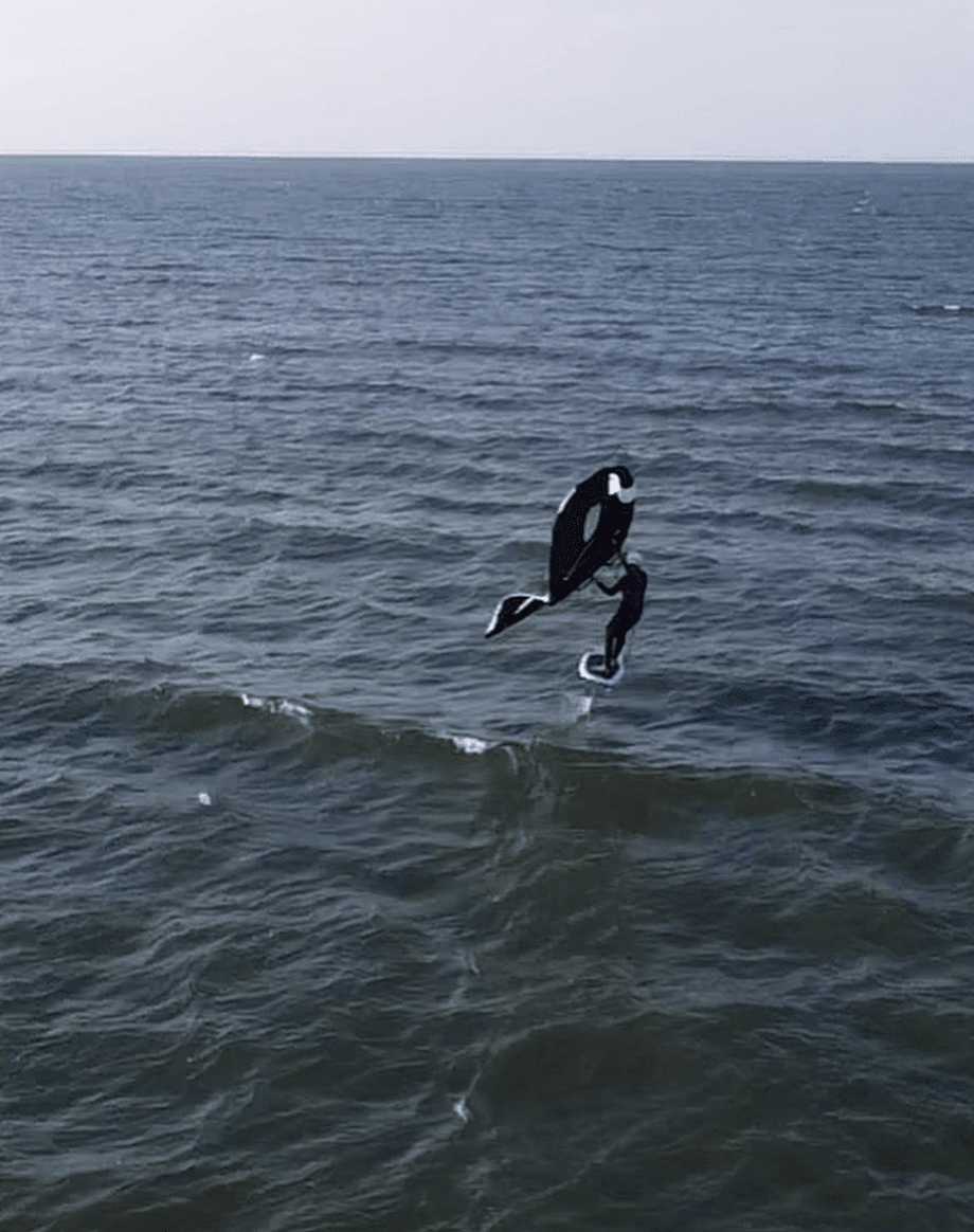 Wingfoiling Supervised Session on Wallasey Beach, photo 4
